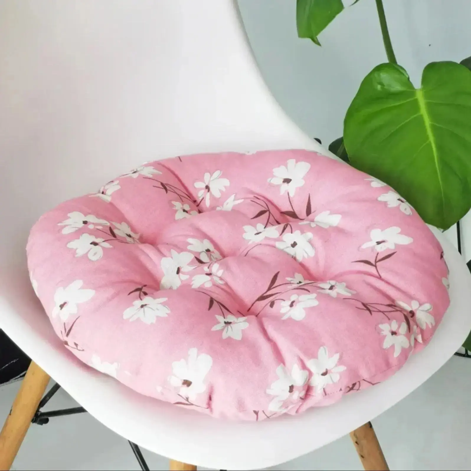 Japanese fabric cushion 'Kiruto' - Image 4
