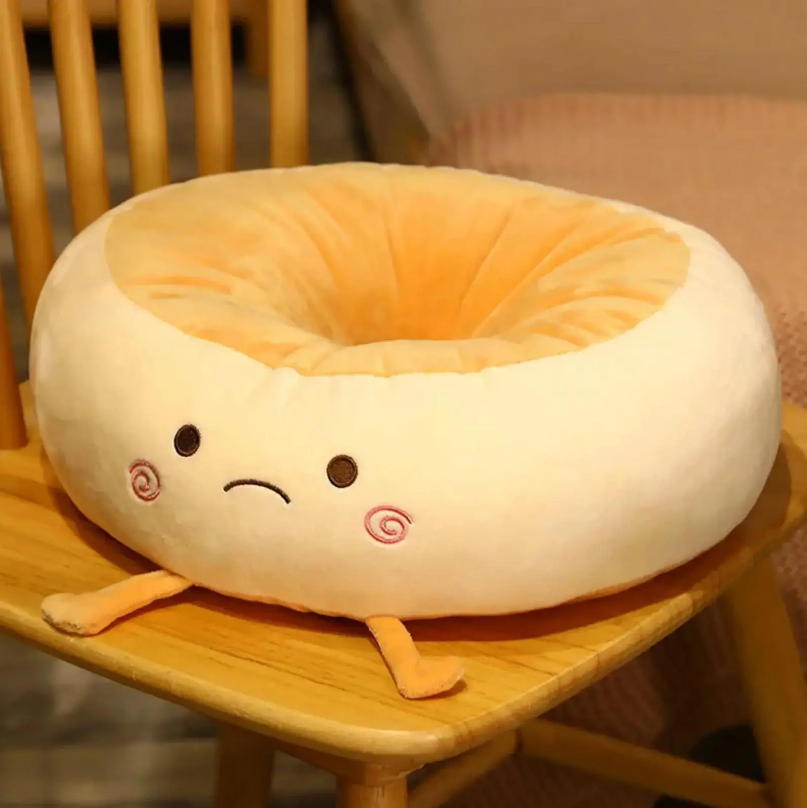 Kawaii Japanese cushion 'Itami' - Image 5