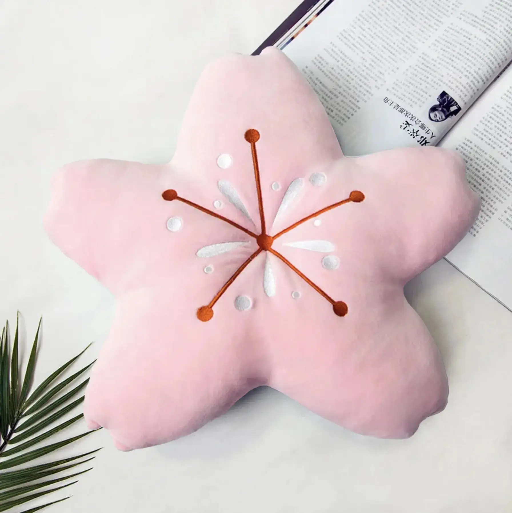 Japanese Starfish cushion 'Shuka' - Image 2
