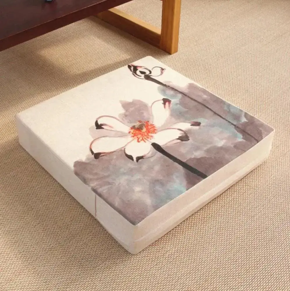 Square Japanese flower cushion 'Ogaki' - Image 5