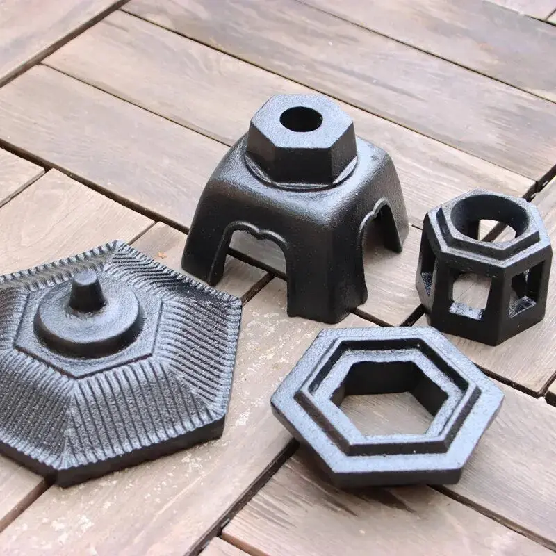 Small Japanese cast iron lantern - Image 3
